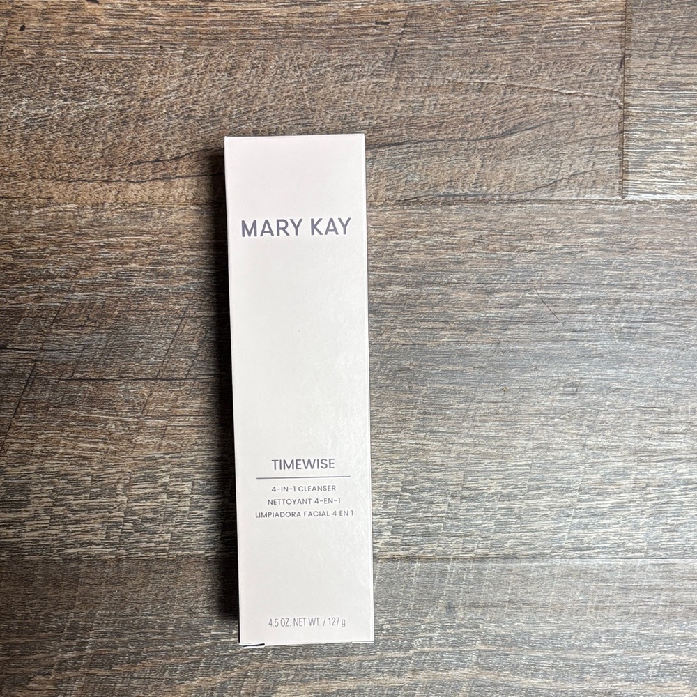 Mary Kay Timewise Cleanser 4D Oily/Combo NIB